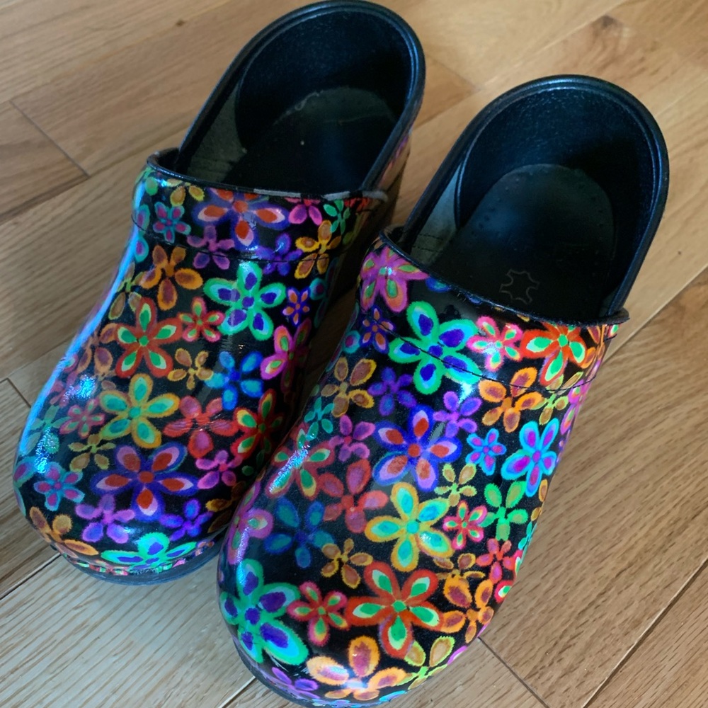 Dansko clogs size 36